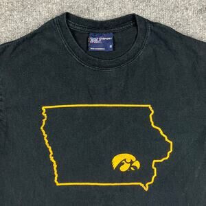 MV Sport T-Shirt Mens Size S Black Iowa Hawkeyes State Outline Graphic Tee